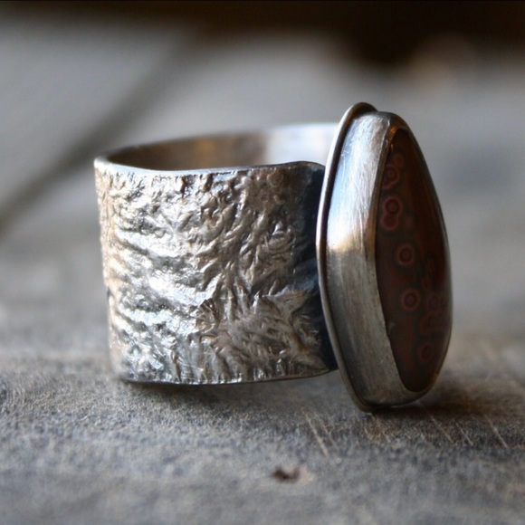 Sterling silver and red ocean jasper moonranger ring size 9.25 - Picture 3 of 4